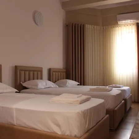 Maledhi Gæstehus Berat