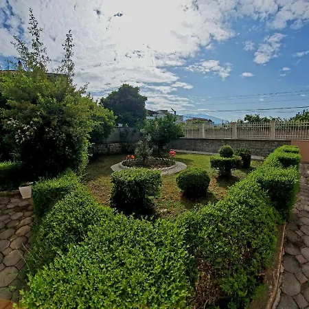 Maledhi Affittacamere Berat