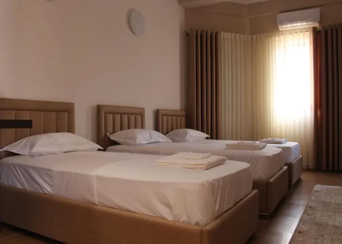 Maledhi Casa de hóspedes 3*