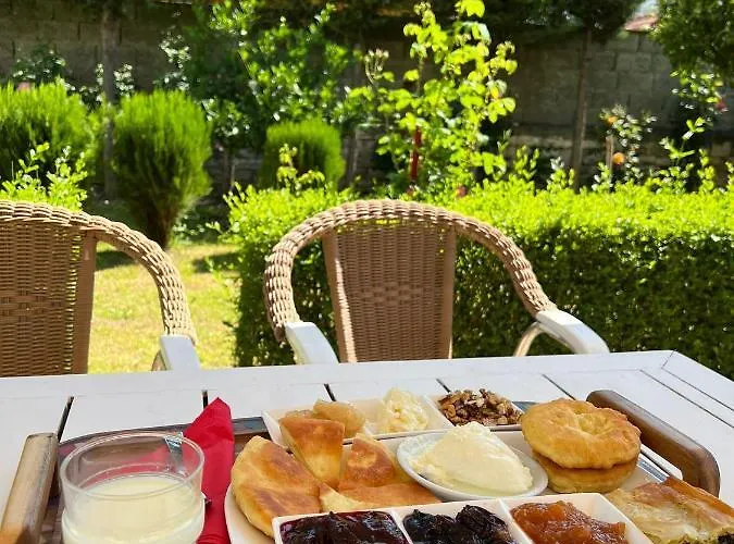 Casa de hóspedes Maledhi 3*