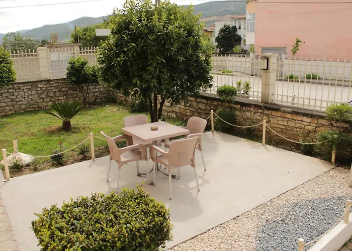 Maledhi Casa de hóspedes