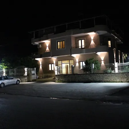 Maledhi