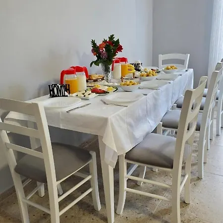 Maledhi Vendégház