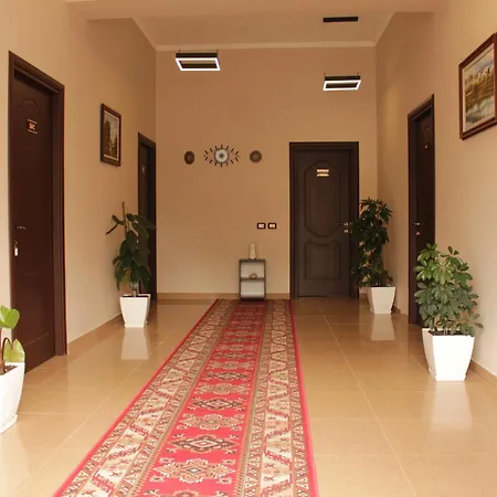 Maledhi Berat